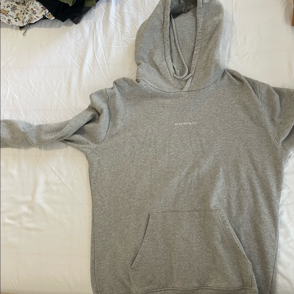 No Nationality N07 XL Sweatshirt